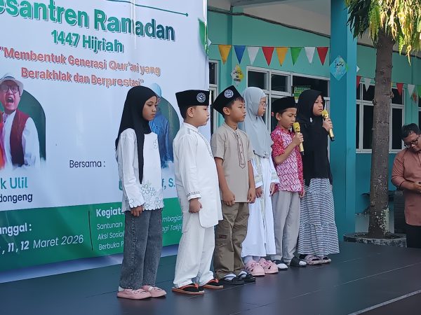 Kilau Ramadan di SD Islam At Taqwa: Pesantren Kilat, Aksi Sosial, dan Buka Puasa Bersama 1447H