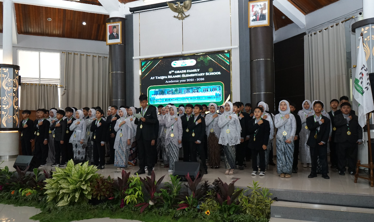 Pelepasan dan Kelulusan Siswa/i Kelas 6 Tahun Pelajaran 2025/2026 Pelepasan dan Kelulusan Siswa/i Kelas 6 Tahun Pelajaran 2025/2026